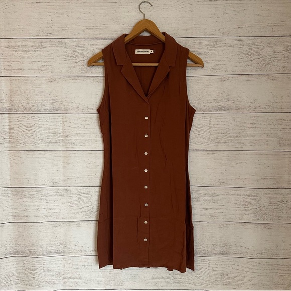 The Normal Brand Aria Crepe Lapel Dress - Picture 3 of 9